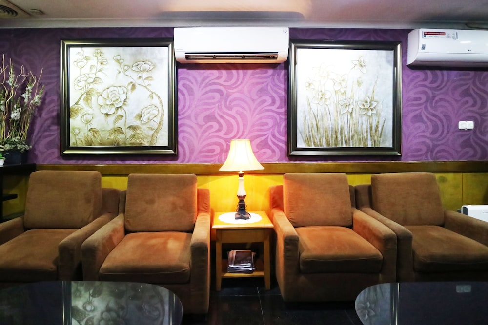 Coin S Hotel 66/96