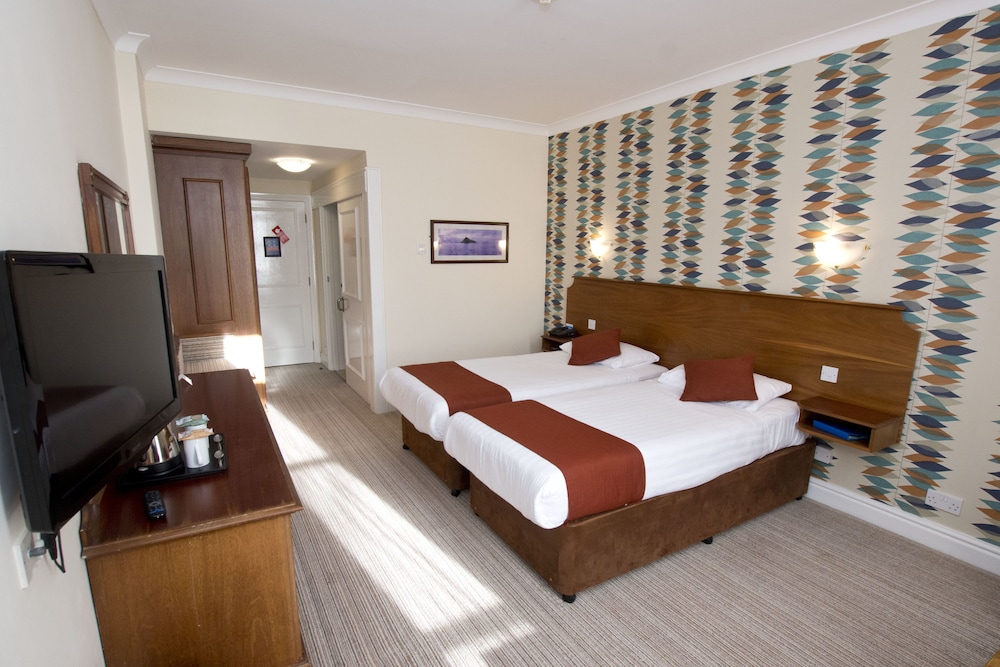 Tlh Toorak Hotel 12/50