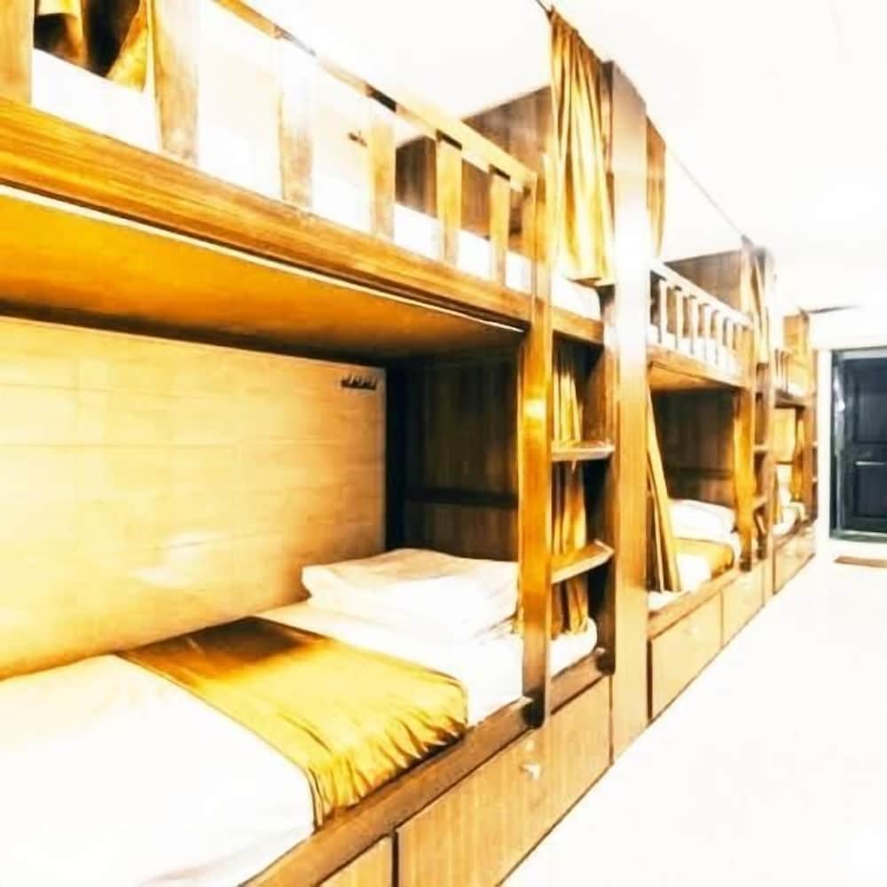 Awesome Dormitory 12/32