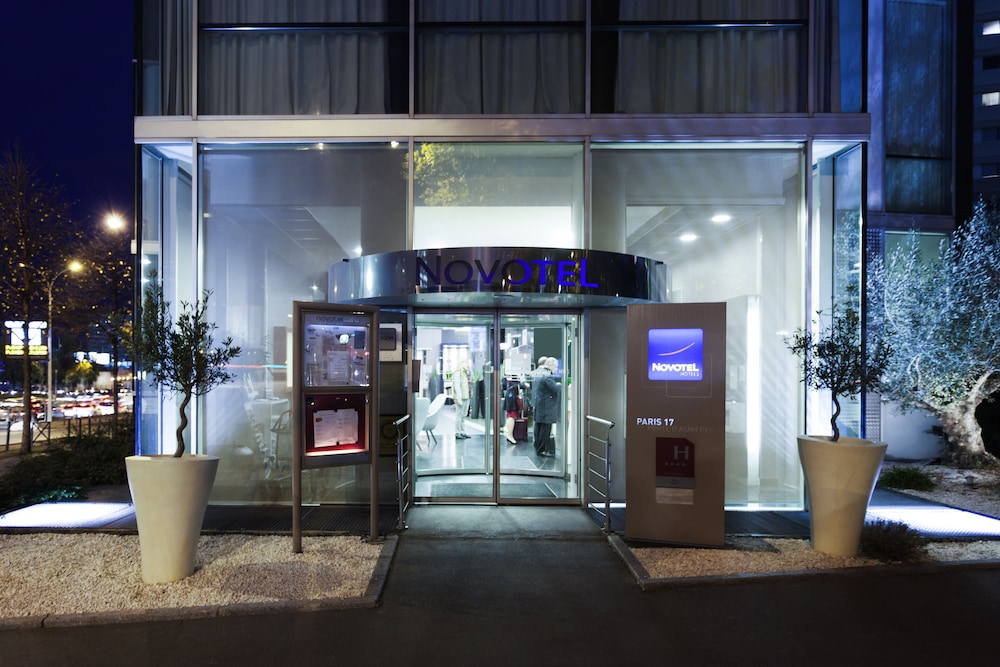 Novotel Paris 17 3/49