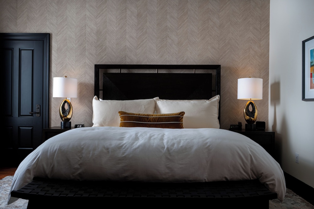 Emigrant Boutique Hotel 14/28