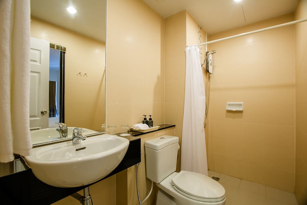 Naka Residence 32/32