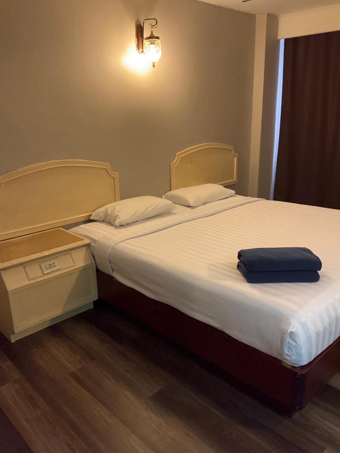 INTERTOWER HOTEL (SHA) 23/48