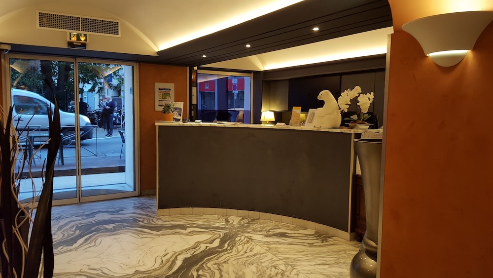 Boreal Hotel 3/50