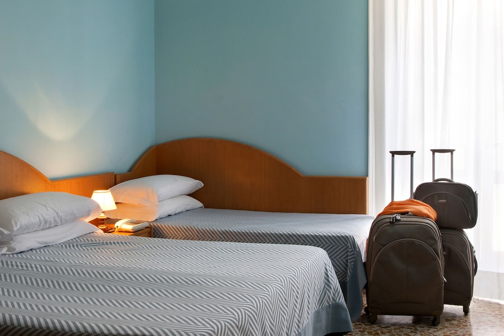 COMFORT, DOUBLE BED, BALCONY