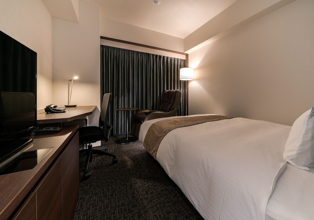 Relax, Double Bed, Smoking