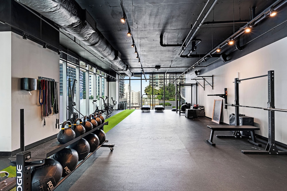 EAST Miami 27/77
