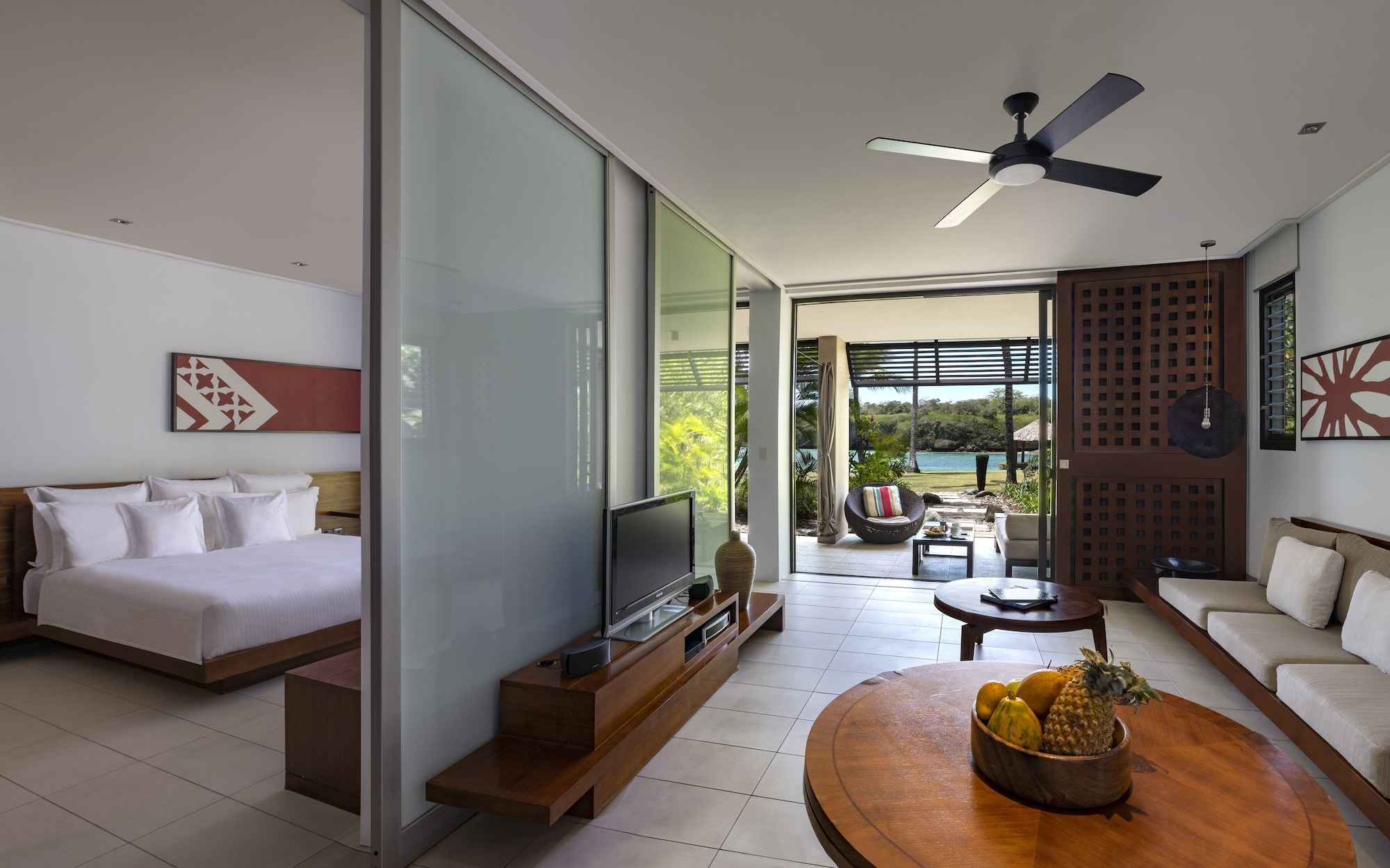 1 Bedroom, Suite, King Bed, Lagoon View, Ground Floor