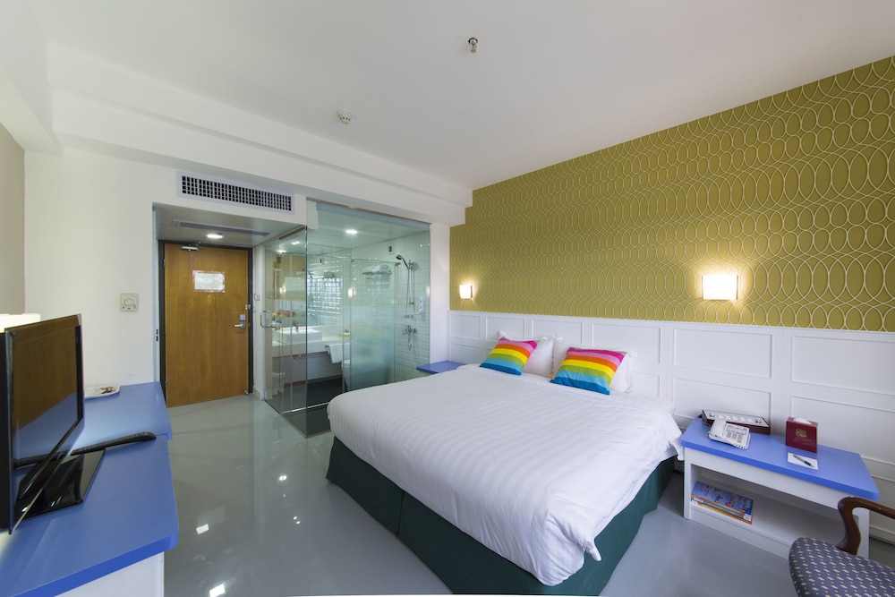 Silvermine Beach Resort 31/68