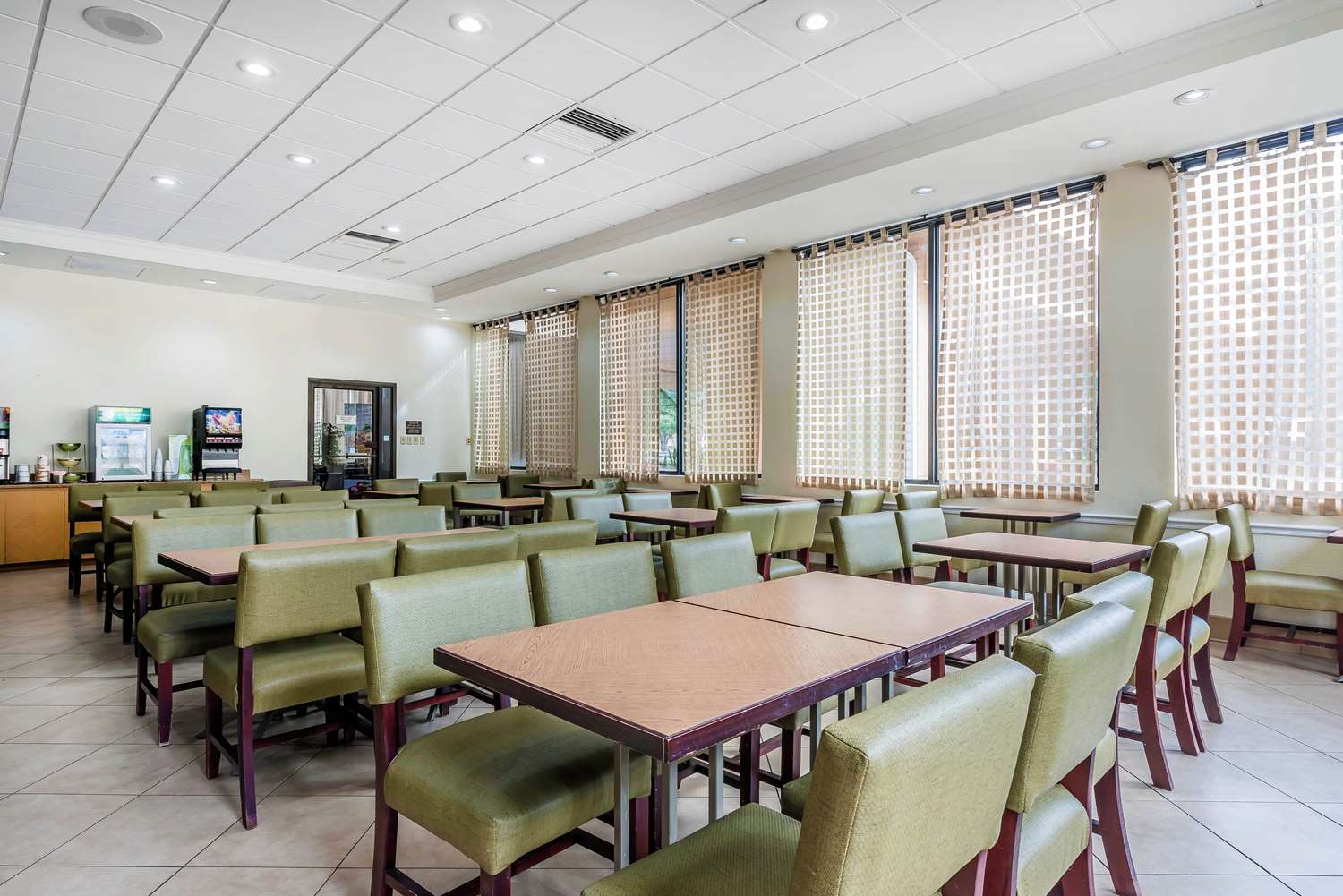 Hotel Monreale Inn & Studios I-Drive Icon Park Orlando 35/47
