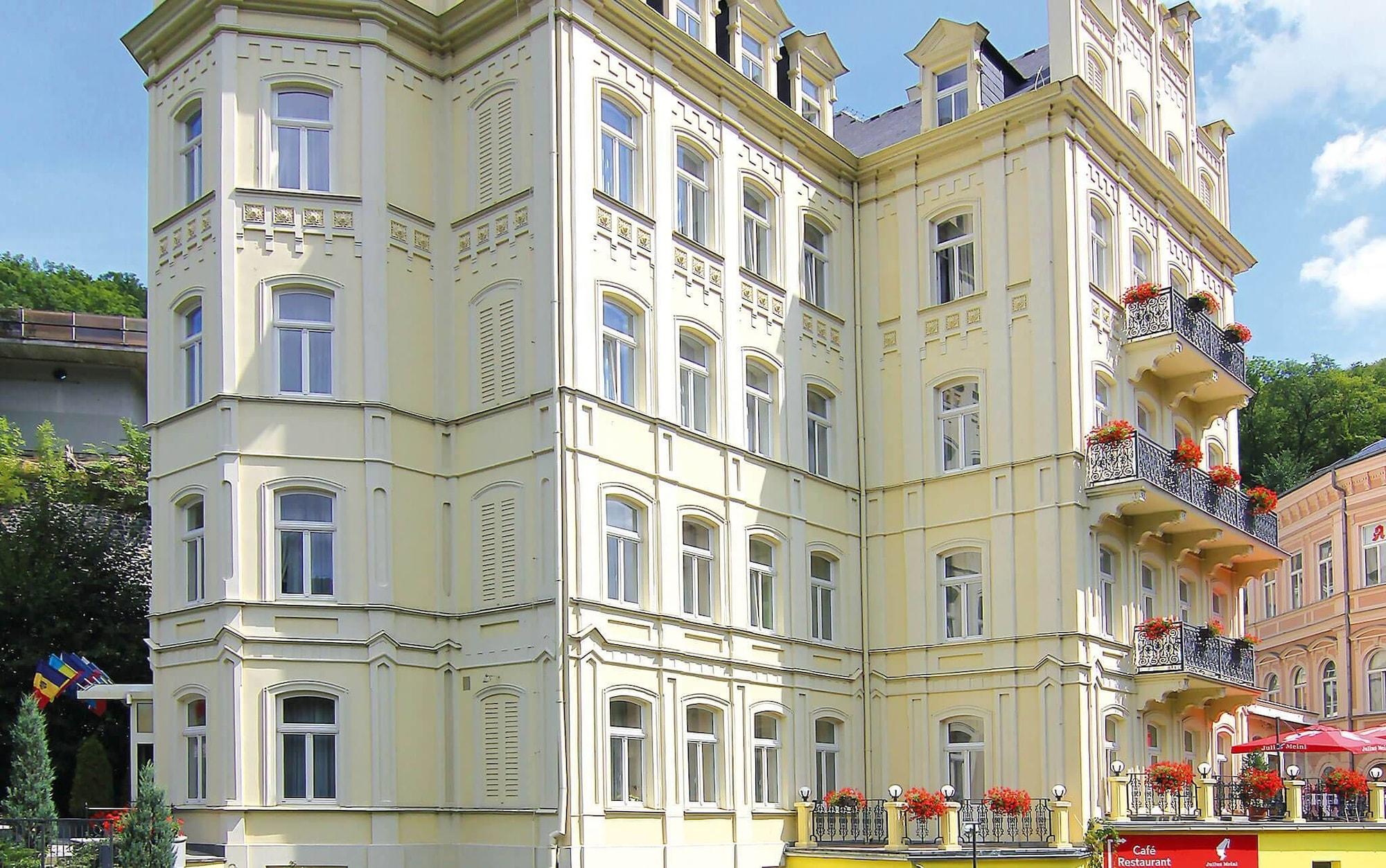 Hotel Pavlov 45/50