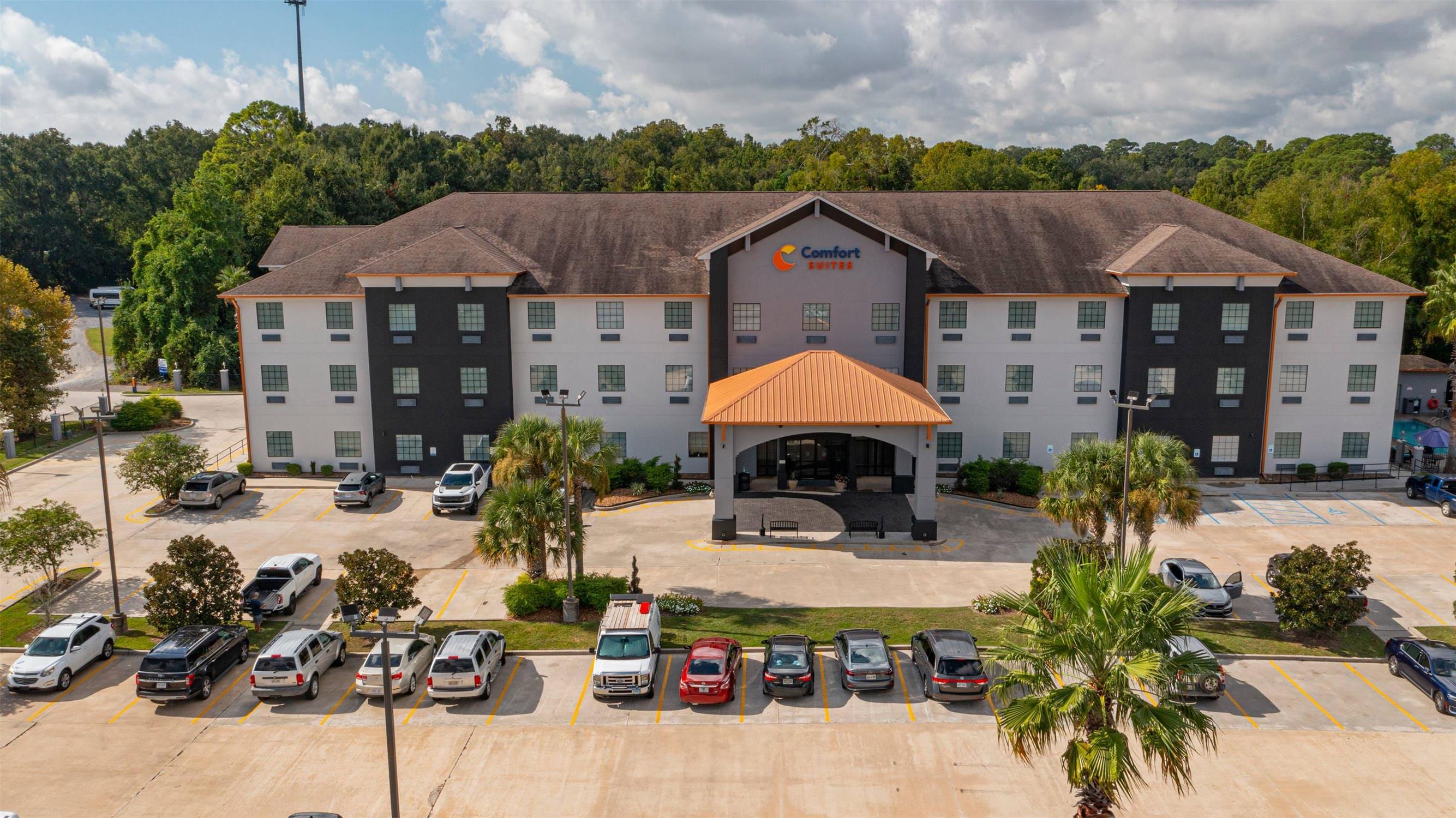 Comfort Suites Oil Center 54/60