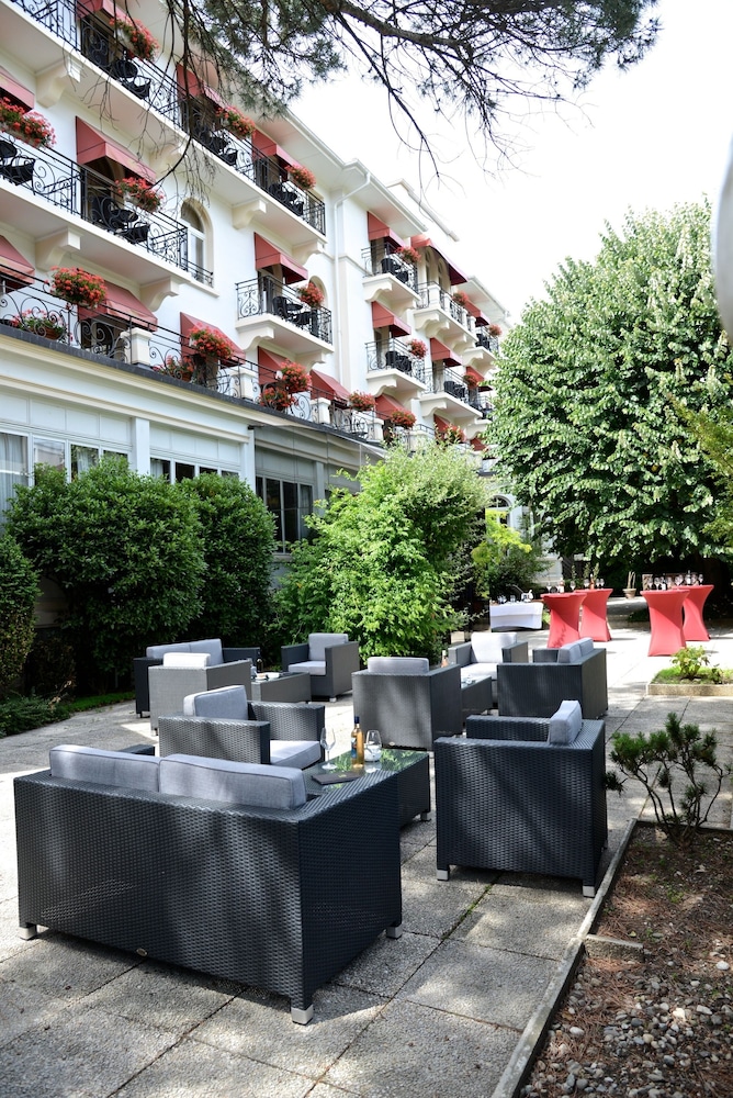 Carlton Lausanne Boutique Hotel 46/47