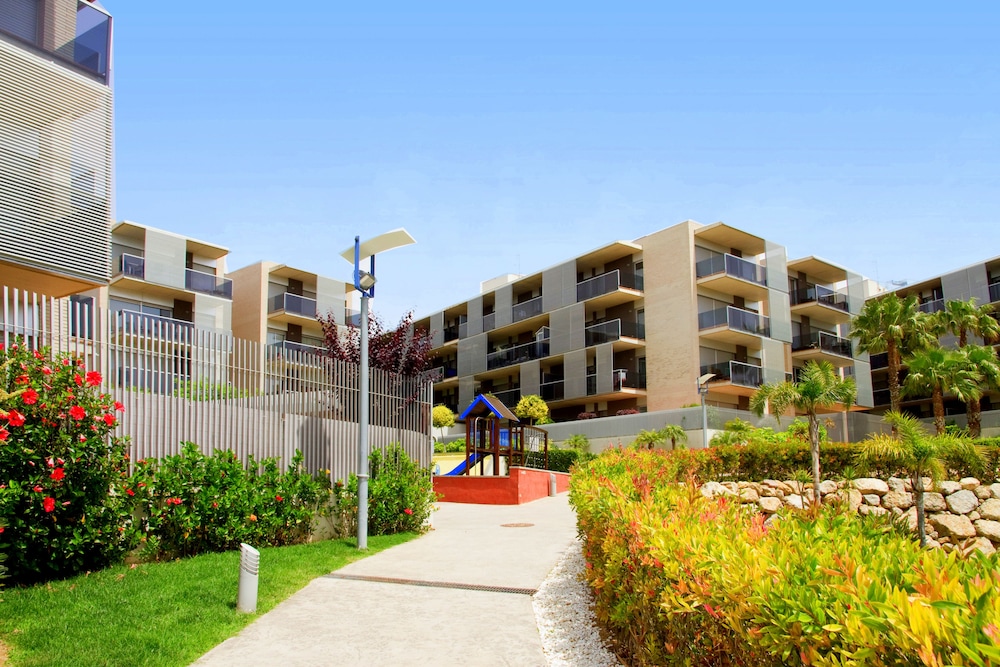 Rentalmar Families Paradise Village 35/43