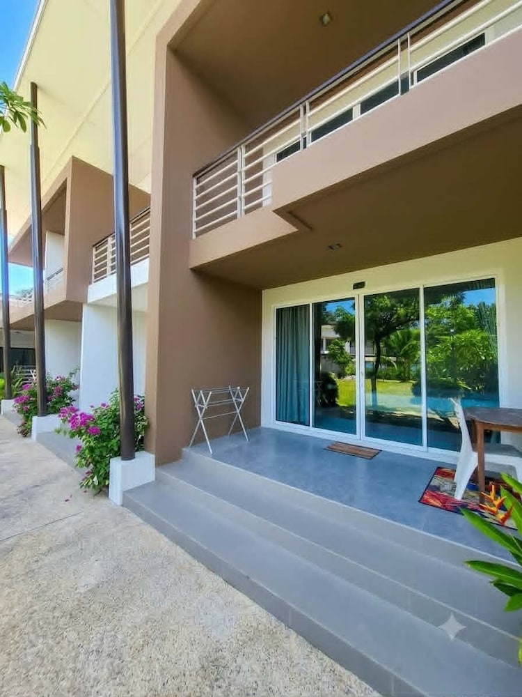 Phi Phi Rimlay Resort 3/48