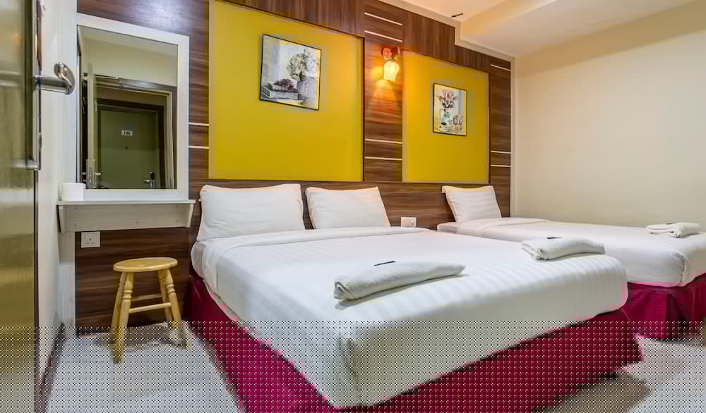 Golden Night Hotel Sunway 24/62