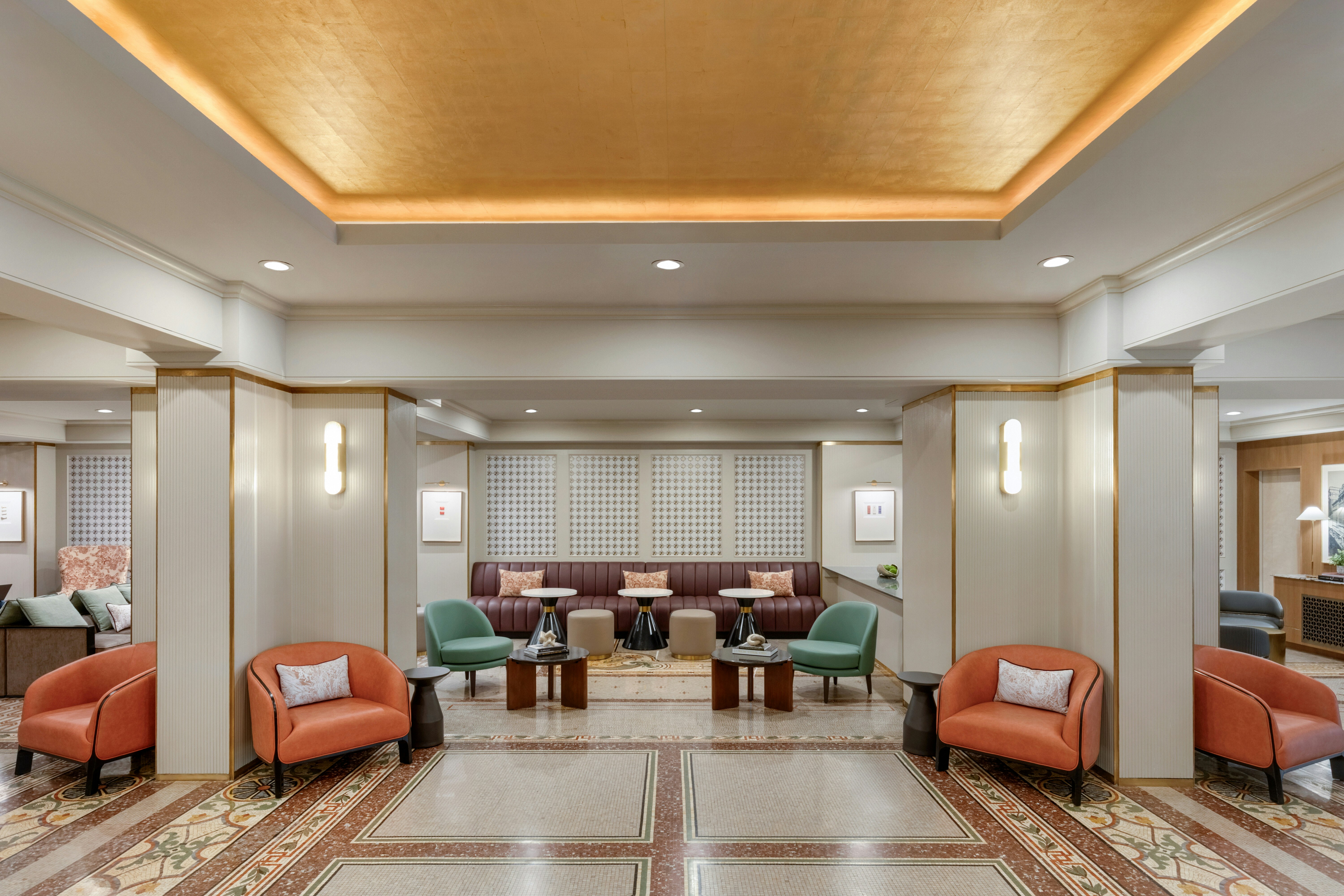 The Martinique New York On Broadway Curio Collection By Hilton 29/50