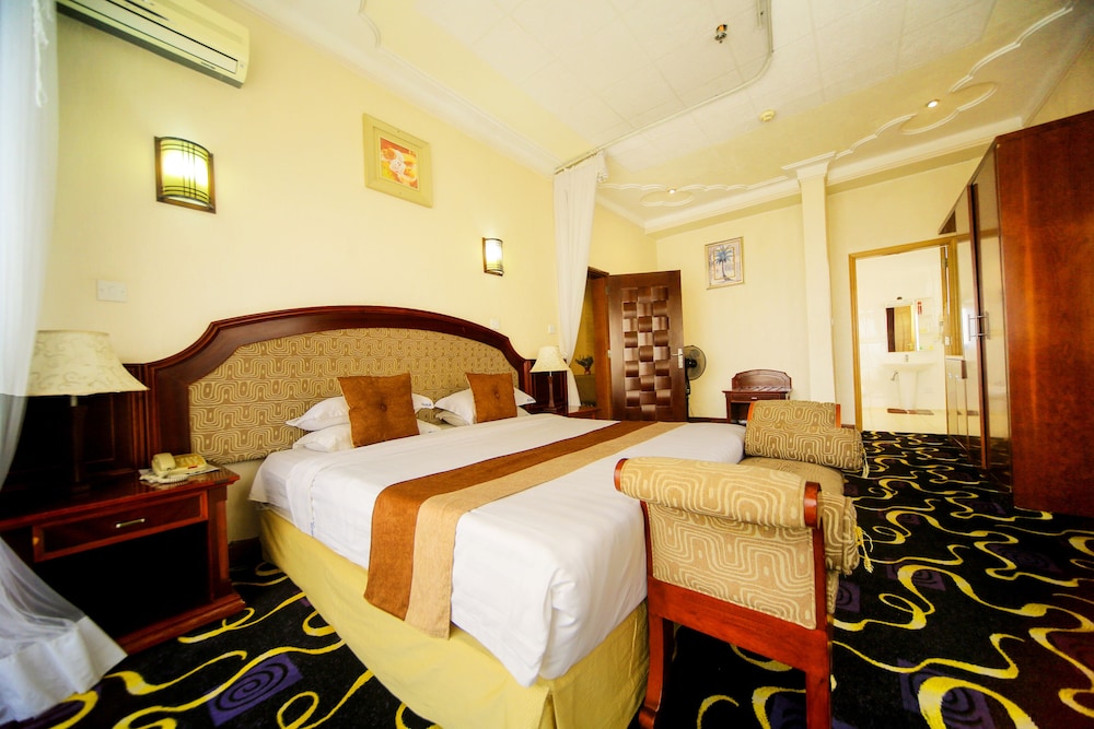 Hotel Africana 16/65