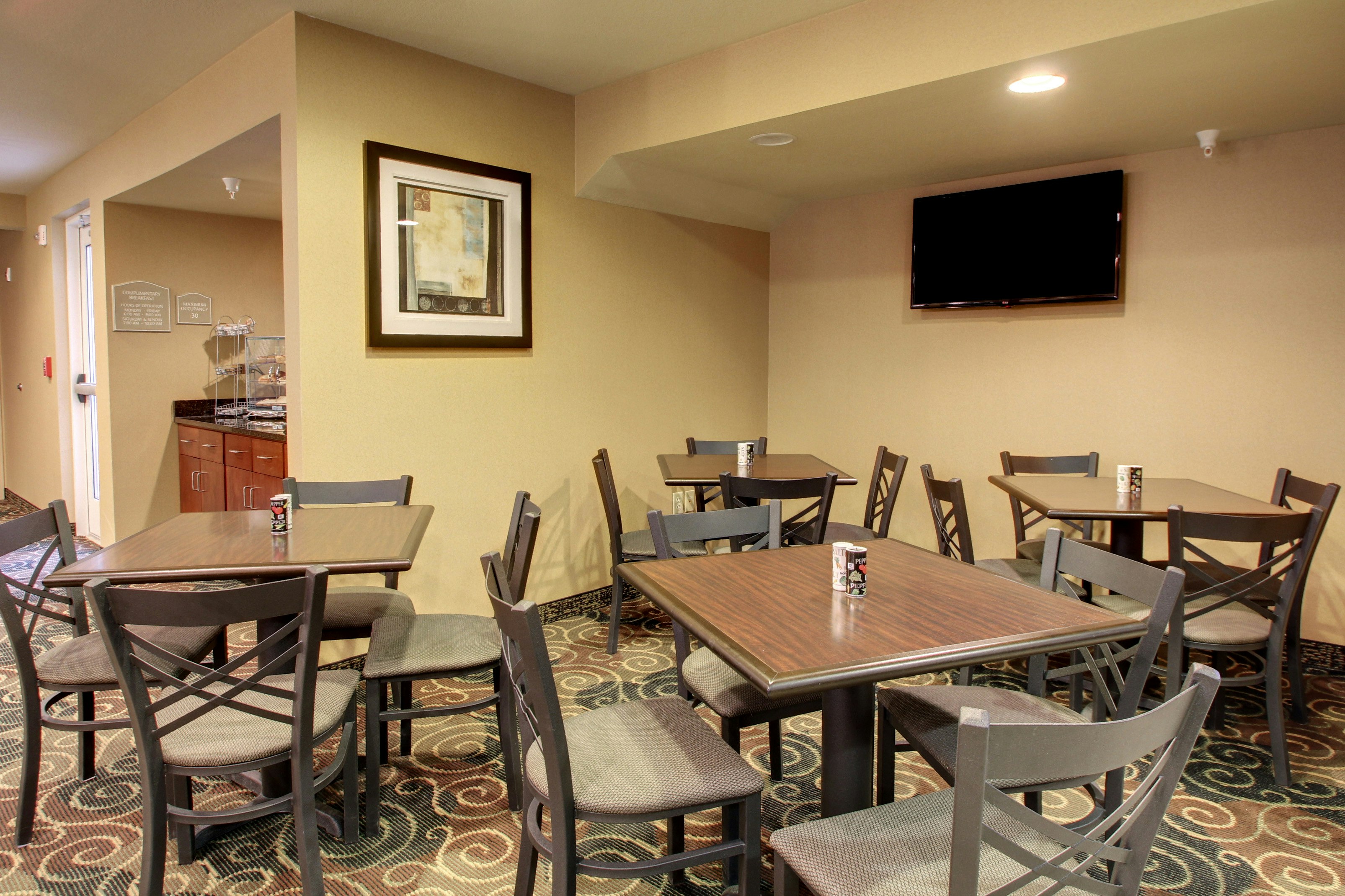 Cobblestone Inn Suites Corry Pa 63/70
