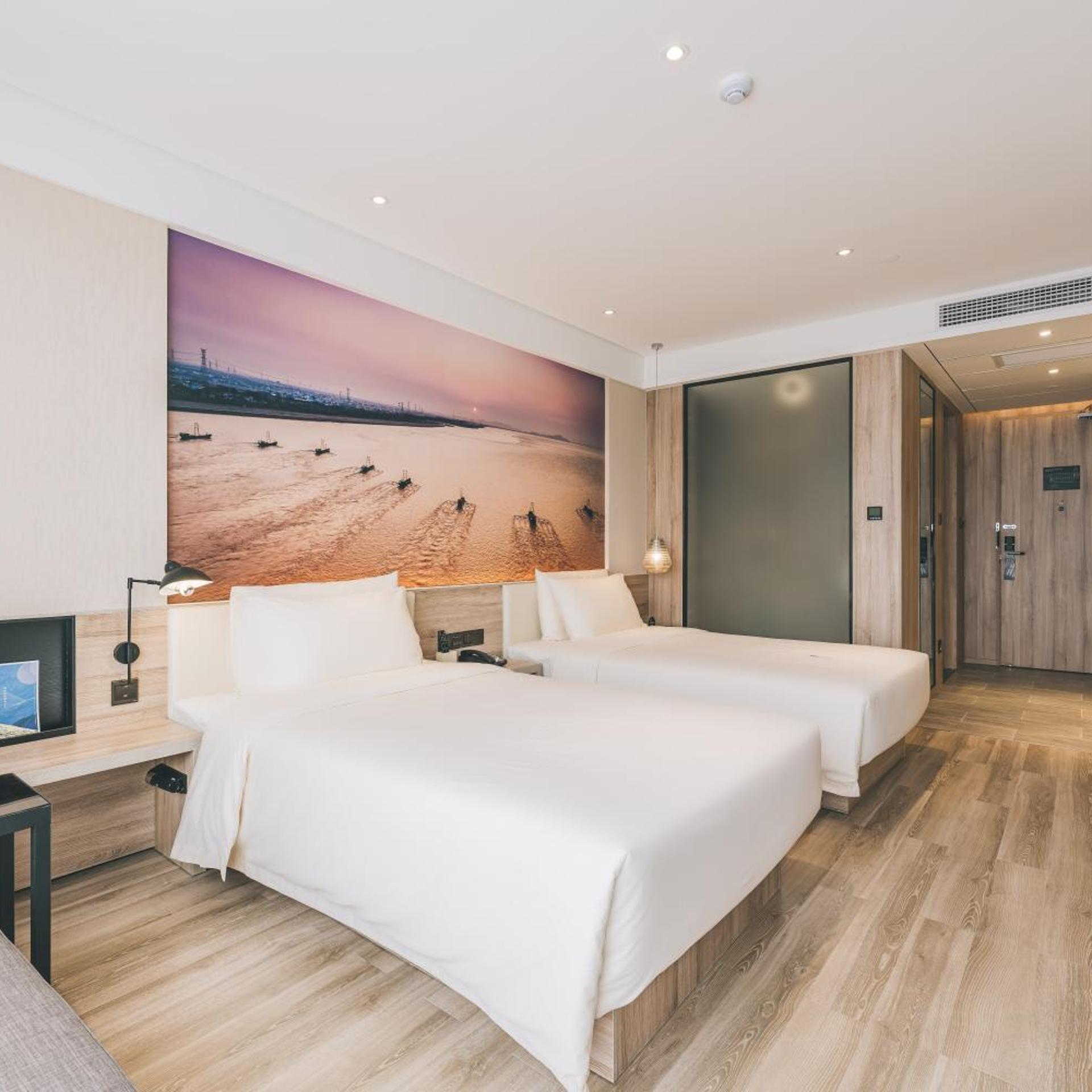 Atour Hotel (Haining Leather City Nanguanxiang) 14/50