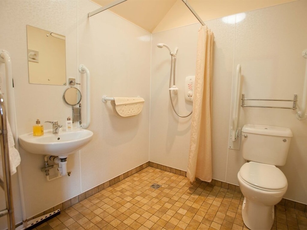 Glenernan Self Catering Cottages 13/15