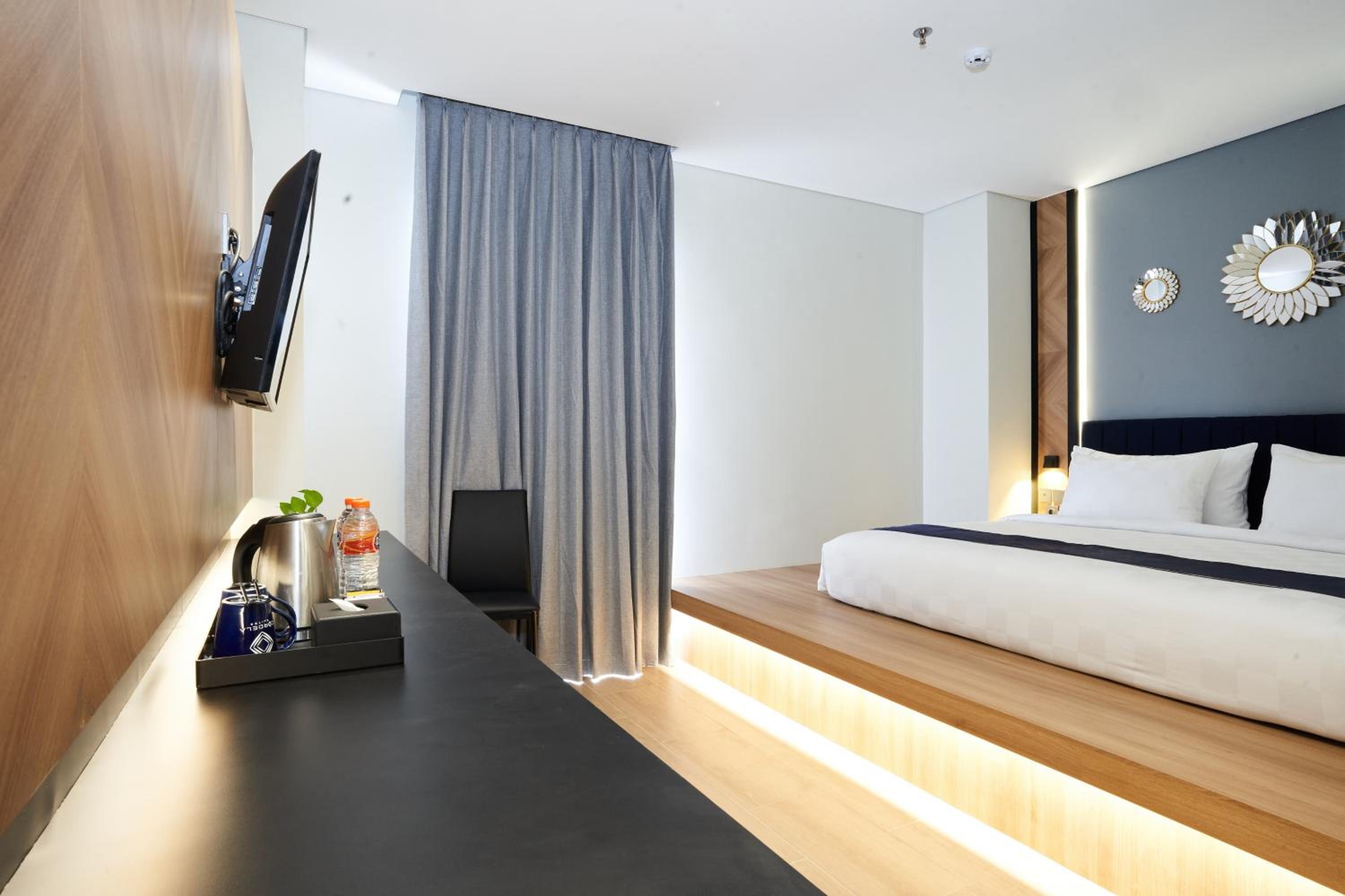 Smart, Double Bed