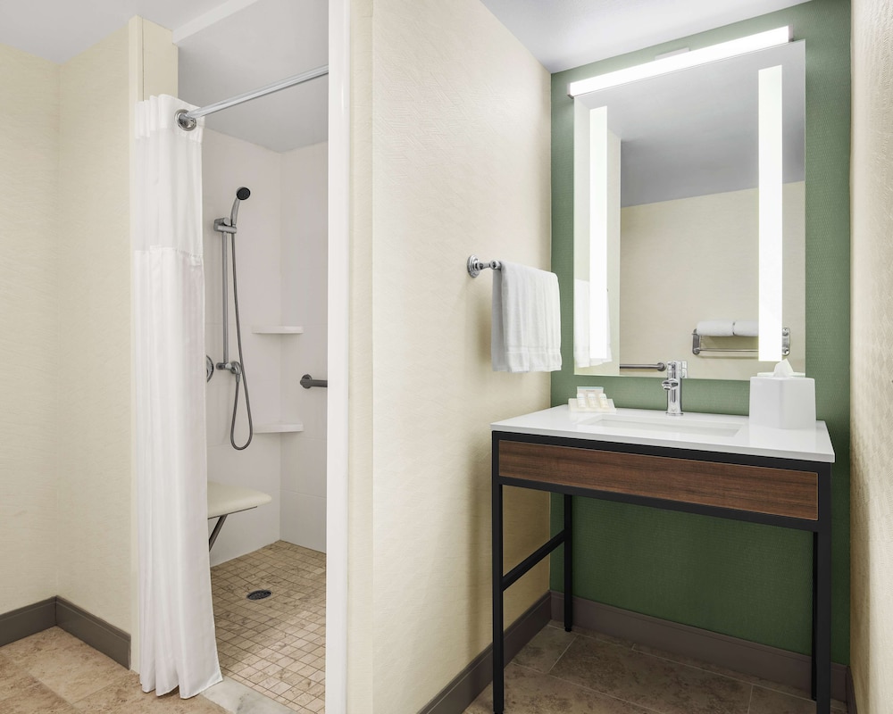 Hilton Garden Inn Las Vegas/Henderson 8/58