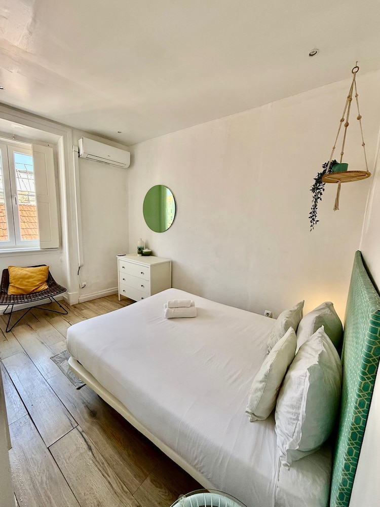 The Color Hostel 21/50