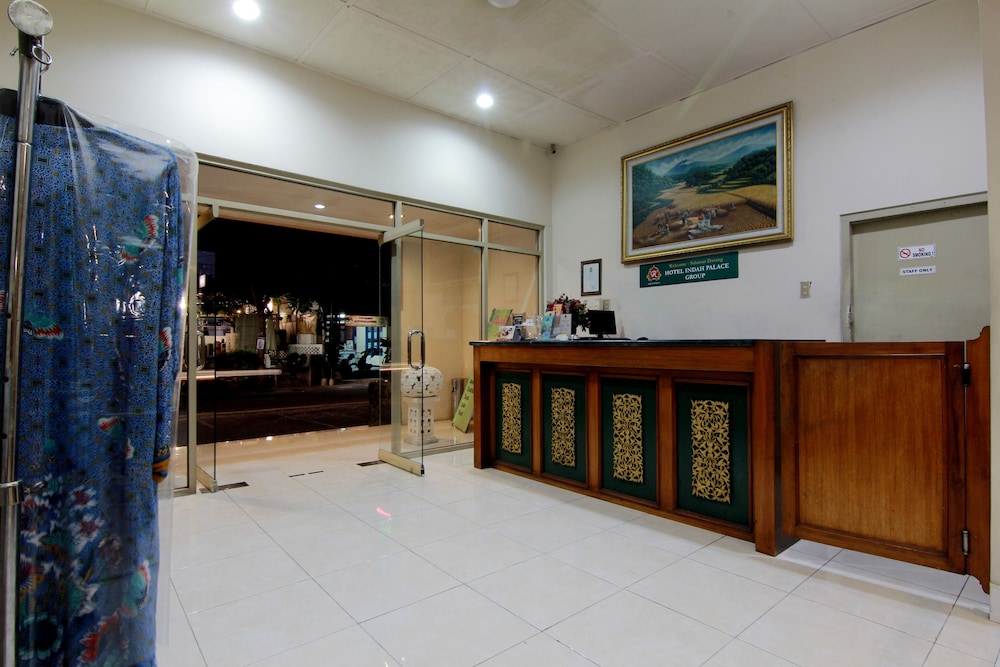 Grand Rosela Yogyakarta Hotel 9/74