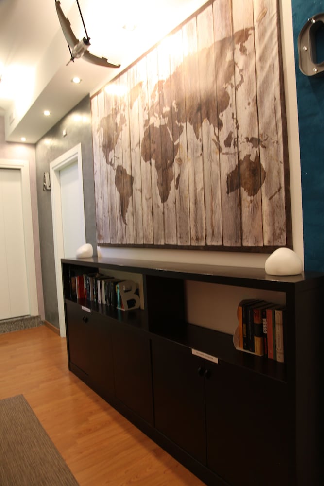 Atmos Luxe Navigli Hostel & Rooms 2/47