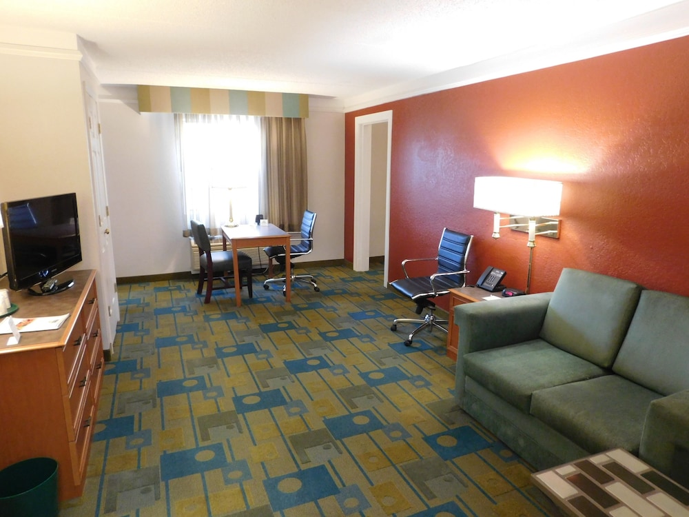 Best Western Schaumburg - O’Hare NW 29/43