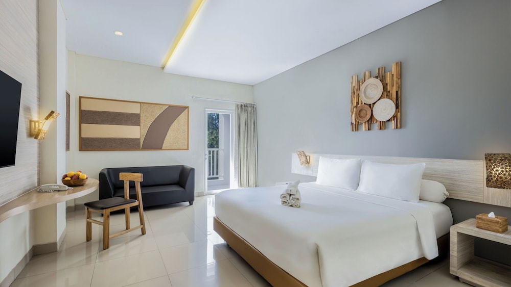 The Wujil Resort and Conventions Semarang 18/43