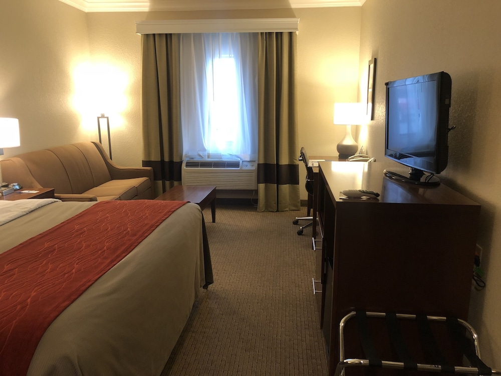 Comfort Inn Early Brownwood 17/32