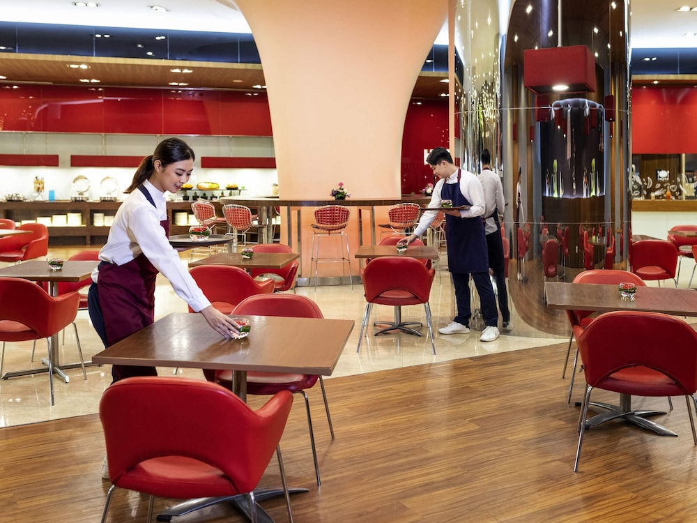 IBIS BANDUNG TRANS STUDIO 44/61