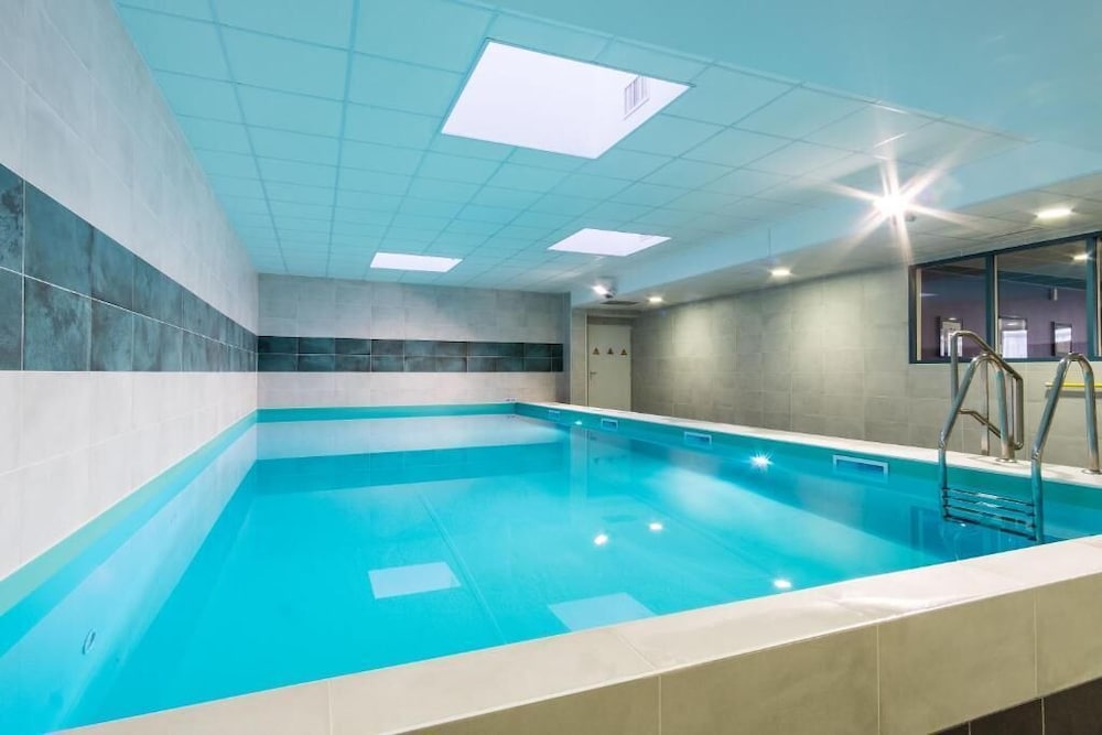 Nemea Appart Hotel Quai Victor Tours Centre 46/73