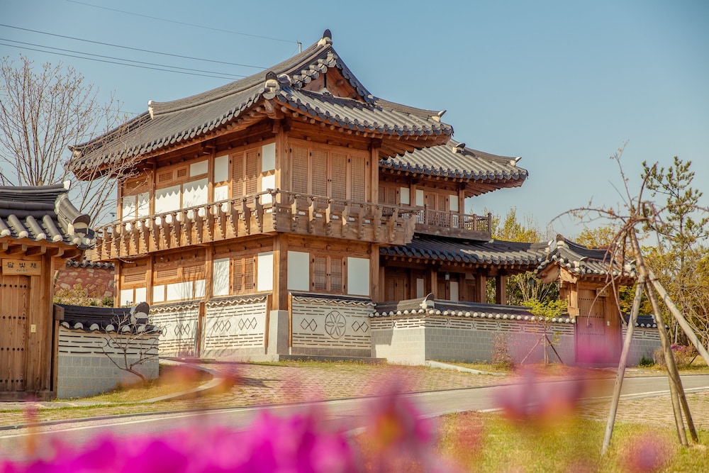 Youngsanjae Hanok Hotel 17/44