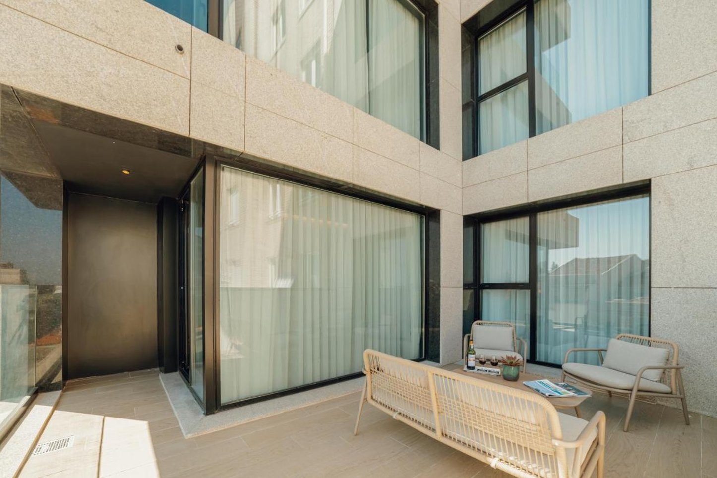 ABC HOTEL PORTO CAMPANHA 77/101