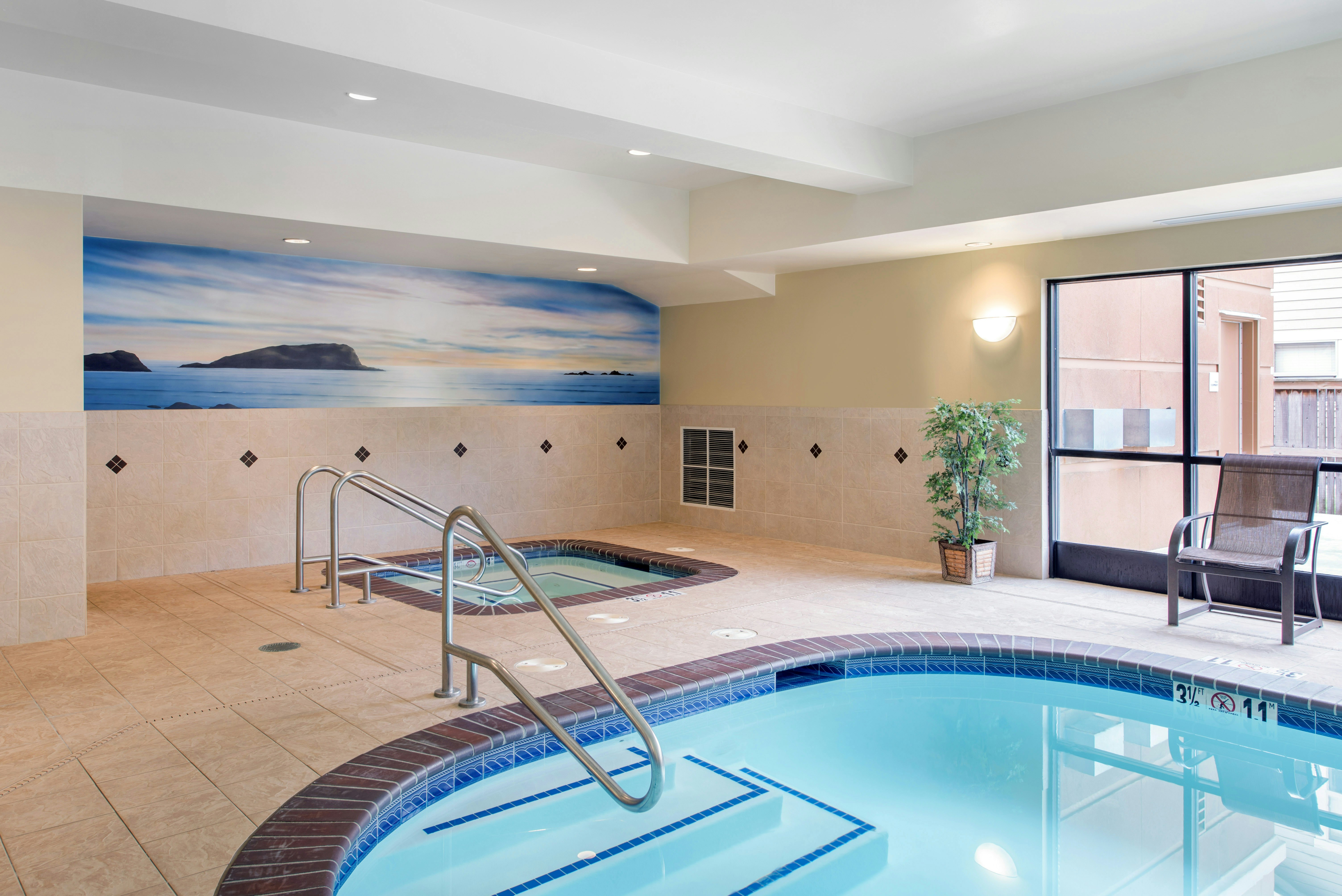 Hampton Inn And Suites Arcata 20/42