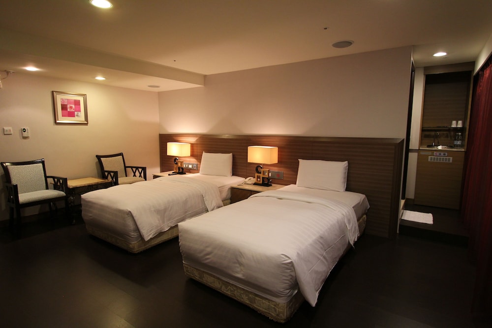 Shihzuwan Hotel - Kaohsiung Station 14/44