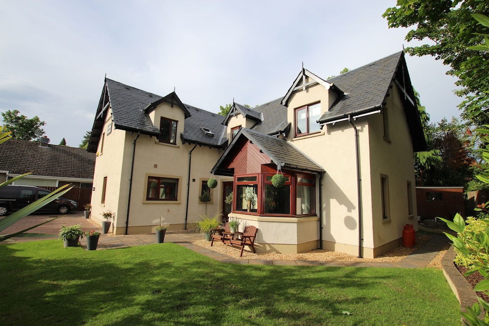 Culliss House B And B 3/46