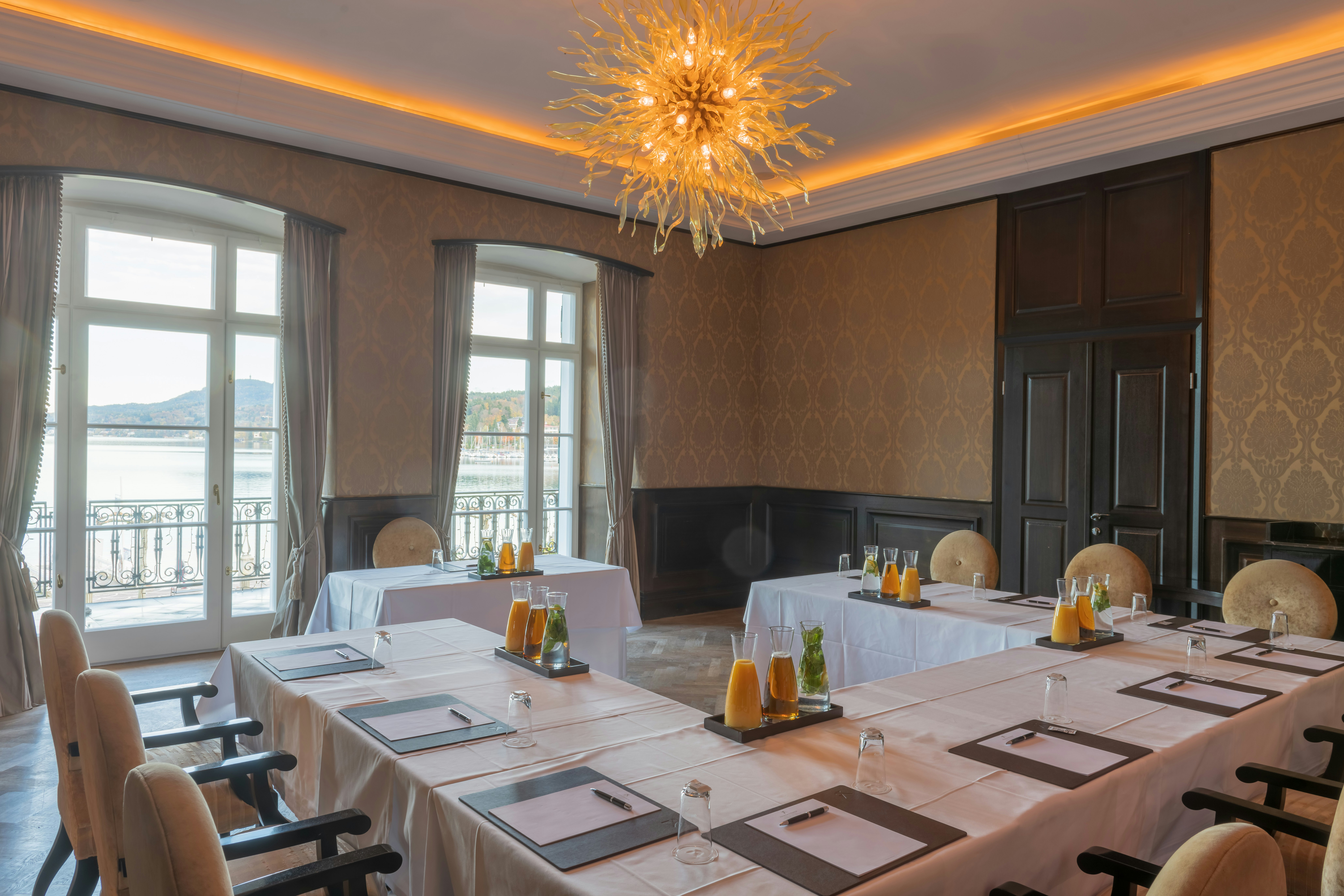 FALKENSTEINER SCHLOSSHOTEL VELDEN 68/83