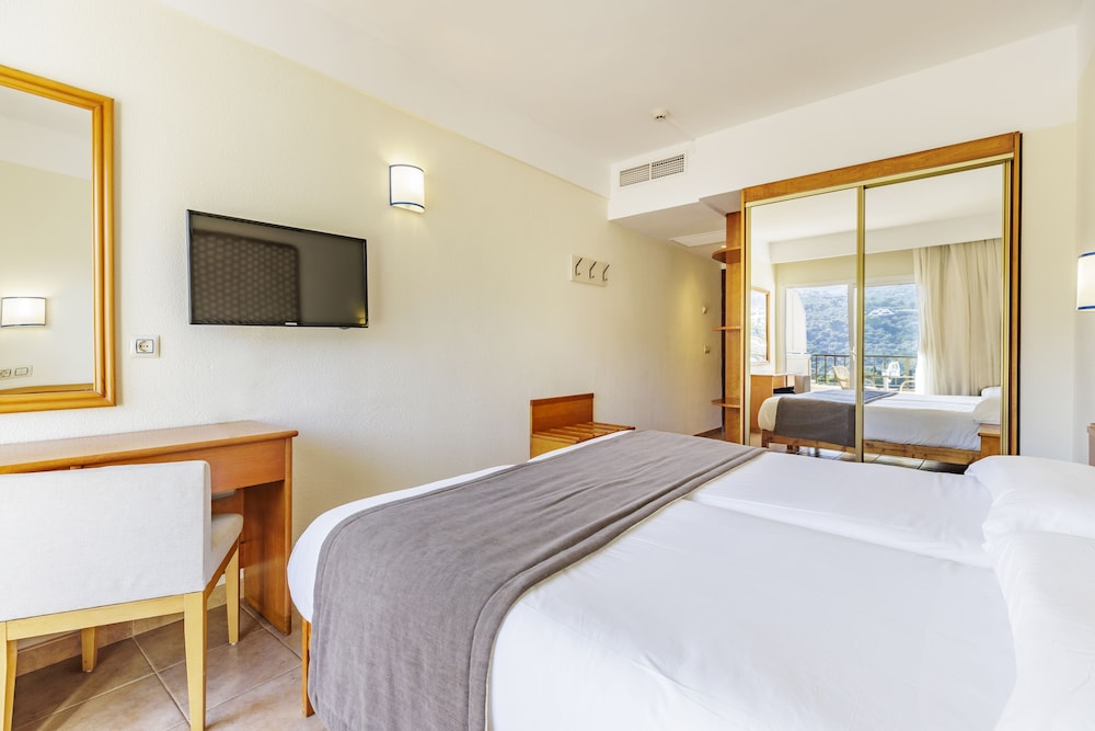 Suliar Palace Hotel 17/50