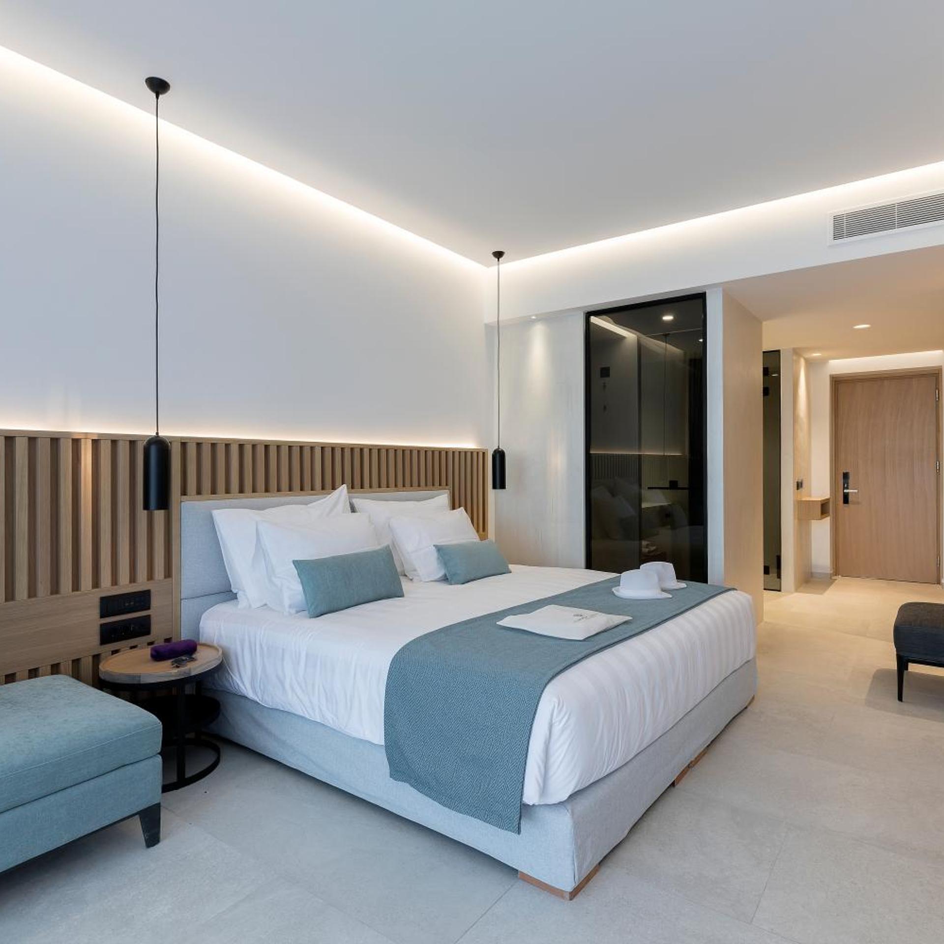 Swim Up, Deluxe, Suite