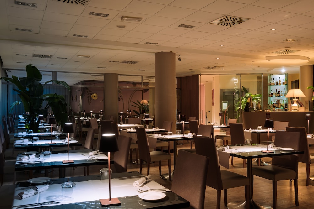 Savhotel Aemilia Bologna 51/68