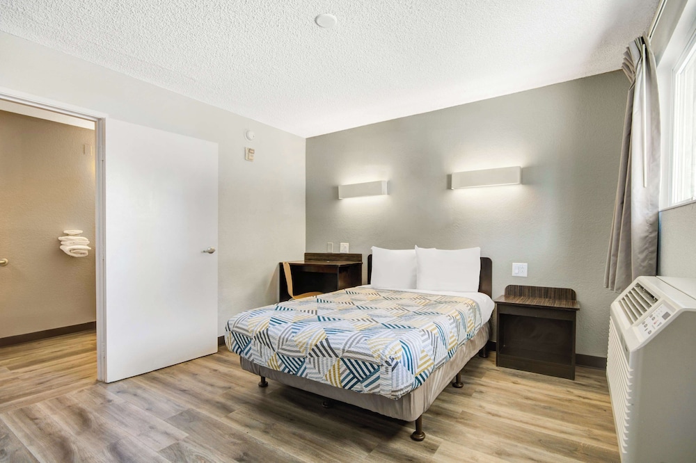 Motel6 San Jose, CA - Airport 22/54