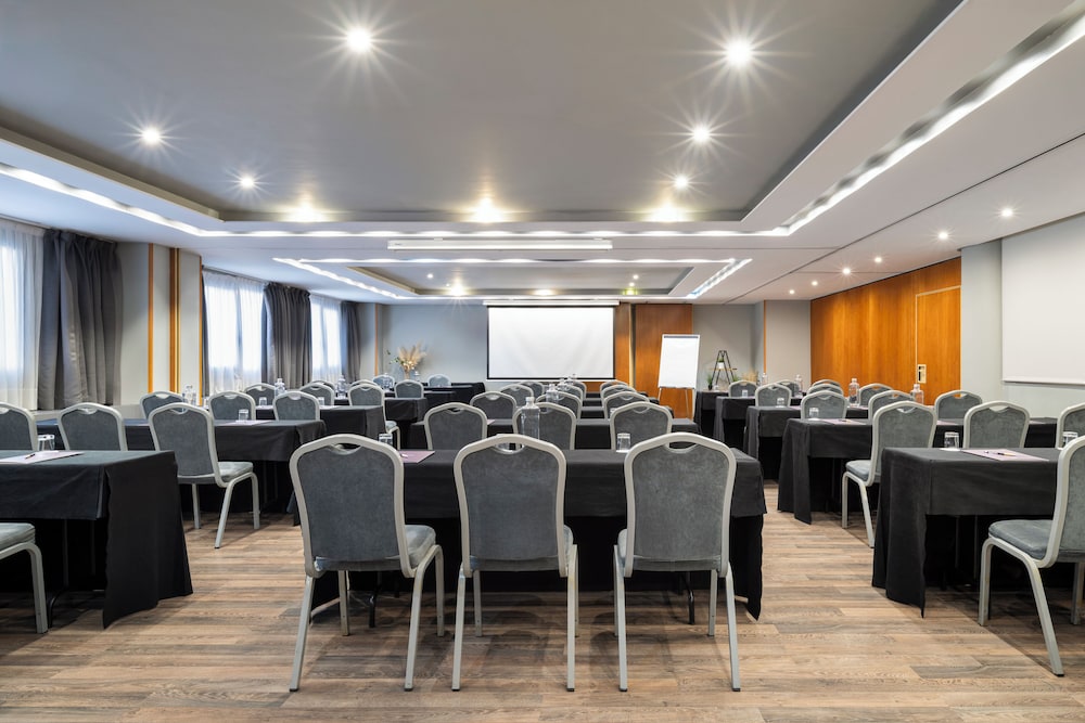 Silken Juan de Austria Hotel 40/48