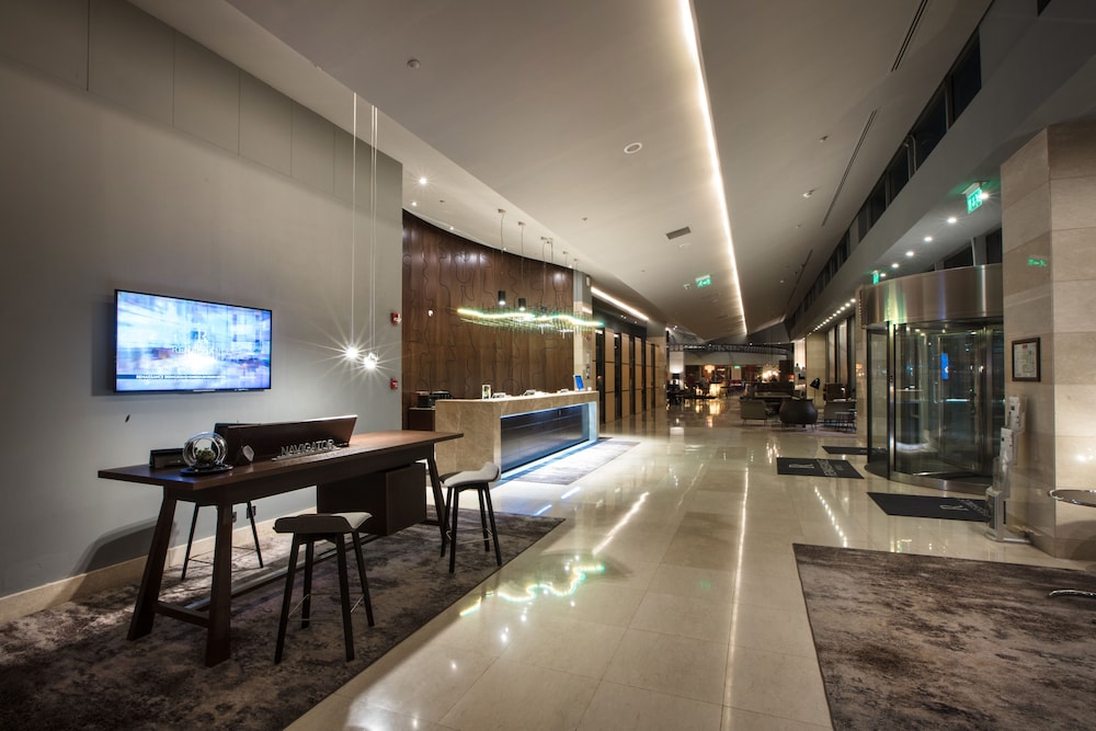 Renaissance Atyrau Hotel 51/54