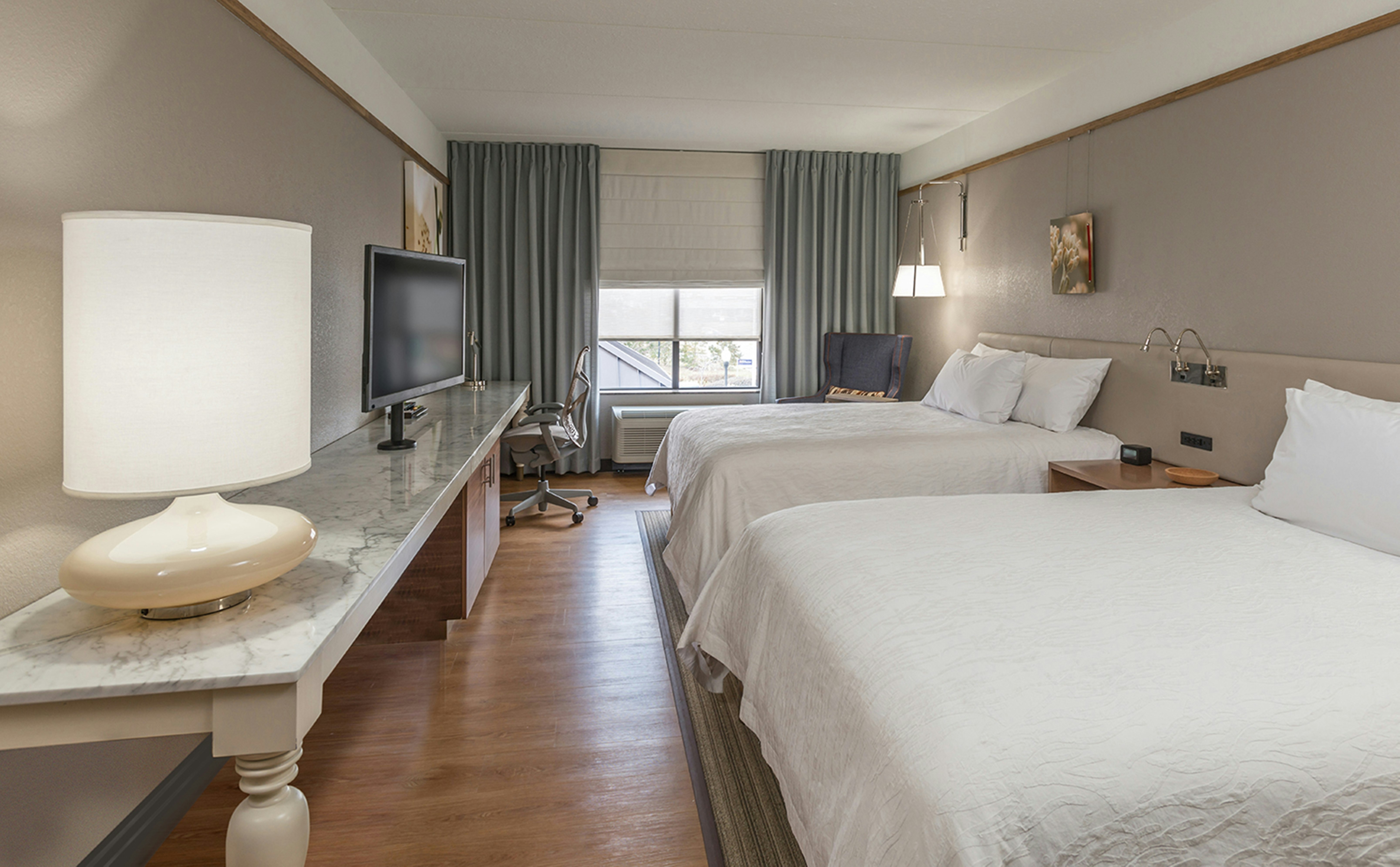 Hilton Garden Inn Springfield 75/76