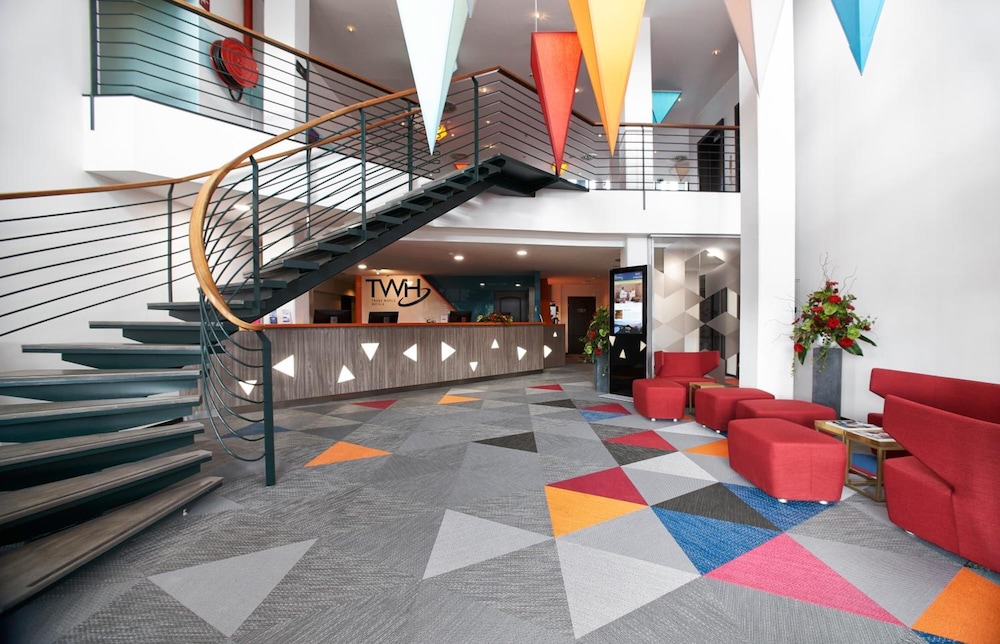 Trans World Hotel Donauwelle 45/50