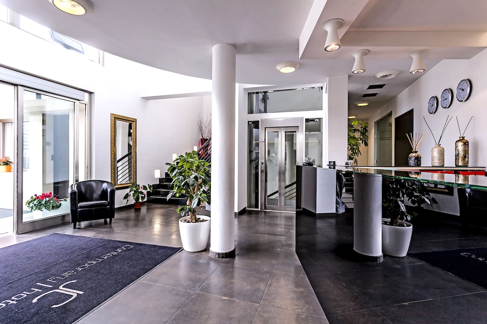 JC Contemporary Hotel 43/50